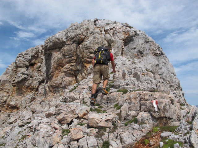 Axel auf Weg 427 zwischen S&uuml;dgipfel des Selbhorns und Selbhorn