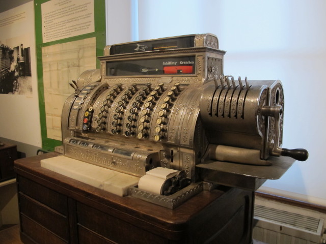 Raum 'Handel im Wandel' im Zeitbr&uuml;cke-Museum