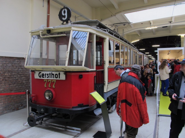 Stra&szlig;enbahnwagen 777