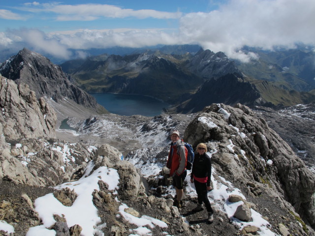 Andreas und Corinna auf Weg 02 zwischen Schesaplana und Totalph&uuml;tte