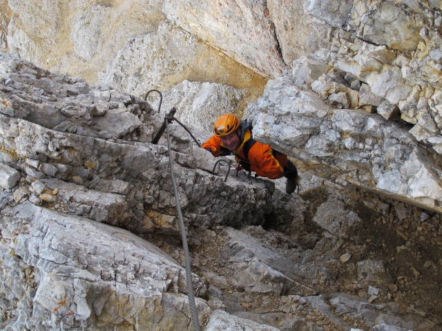 Ramsauer Klettersteig: Erich in der Schl&uuml;sselstelle (5. Okt.)