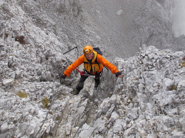 Ramsauer Klettersteig: Erich zwischen Hoher Gamsfeldspitze und Niederer Gamsfeldspitze (5. Okt.)
