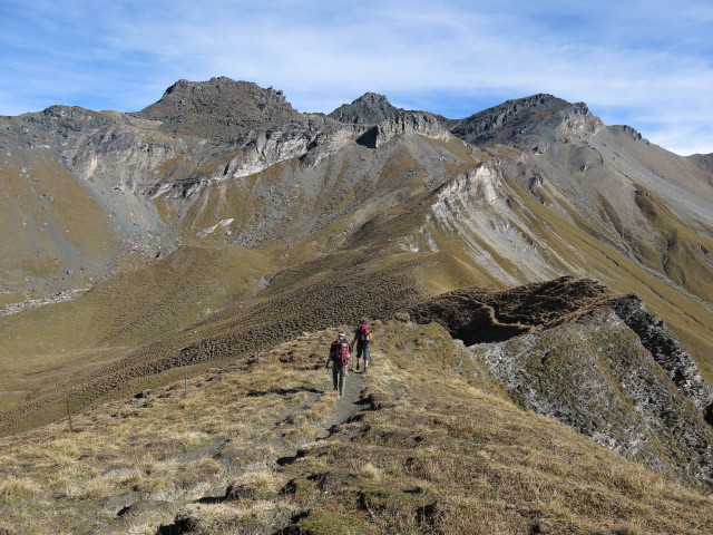 Christoph und Gudrun zwischen Naviser Kreuzj&ouml;chl und Griffjoch (18. Okt.)