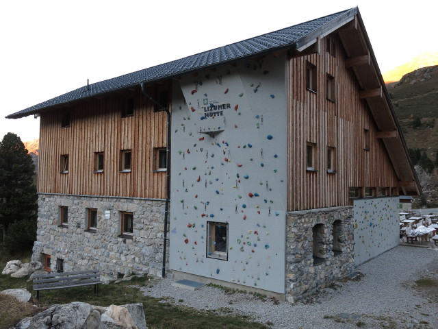 Lizumer H&uuml;tte, 2.019 m (18. Okt.)