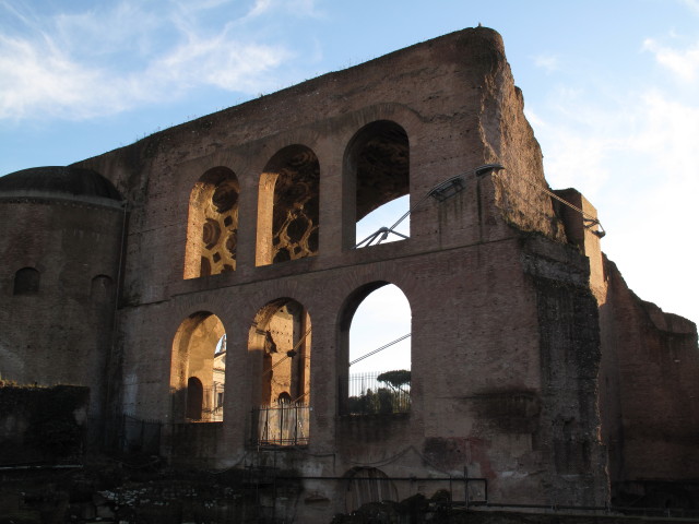 Basilica di Massenzio