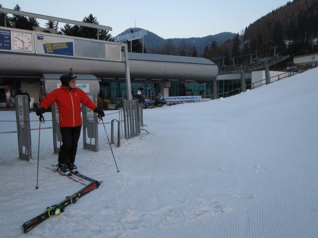 Erich bei der Talstation der Zau[:ber:]g Kabinenbahn, 998 m