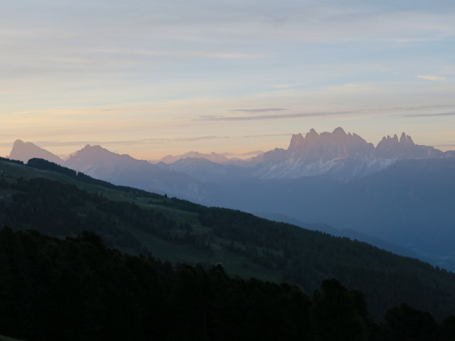 Dolomiten von der Klausner Hütte aus (17. Mai)