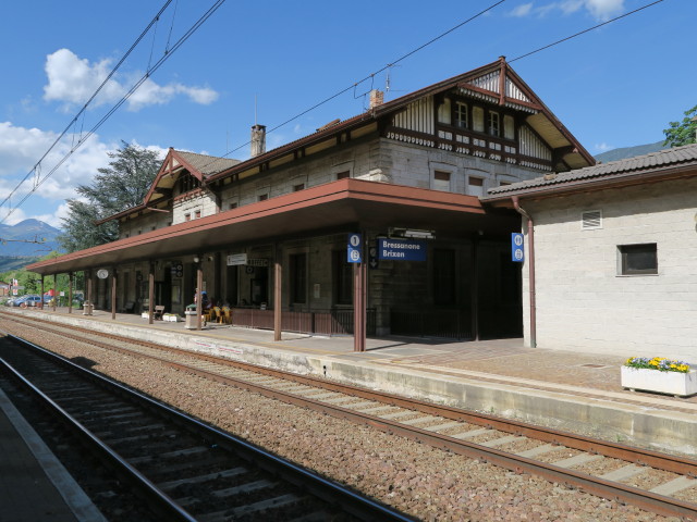 Bahnhof Brixen, 577 m (17. Mai)