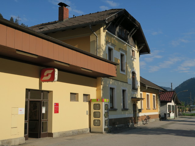 Bahnhof Dorfgastein, 823 m (4. Juni)