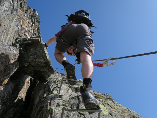 Glödis-Klettersteig: Erich zwischen Einstieg und Rindler Schartl (4. Juli)