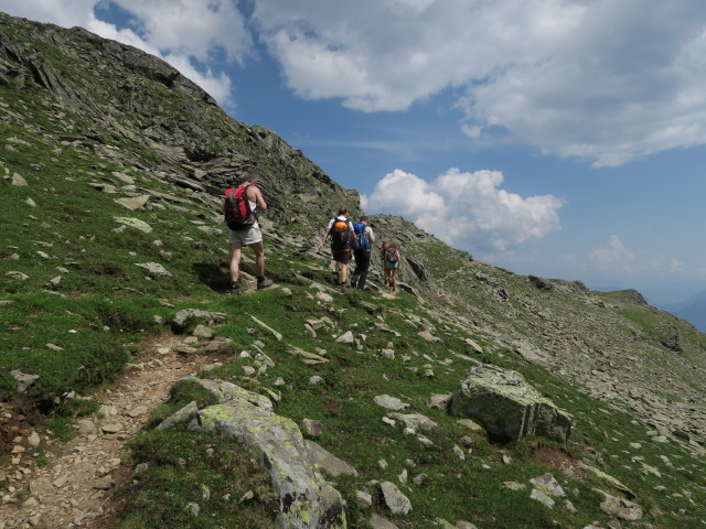 Erich, Sonja, Werner, Bernadette und Irmgard auf Weg 913 zwischen Schleinitz und Neualplschneid