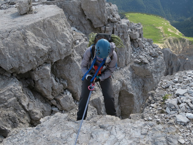 Westliche Zinne-Normalweg: Bernadette zwischen Westlicher Zinne und Ringband