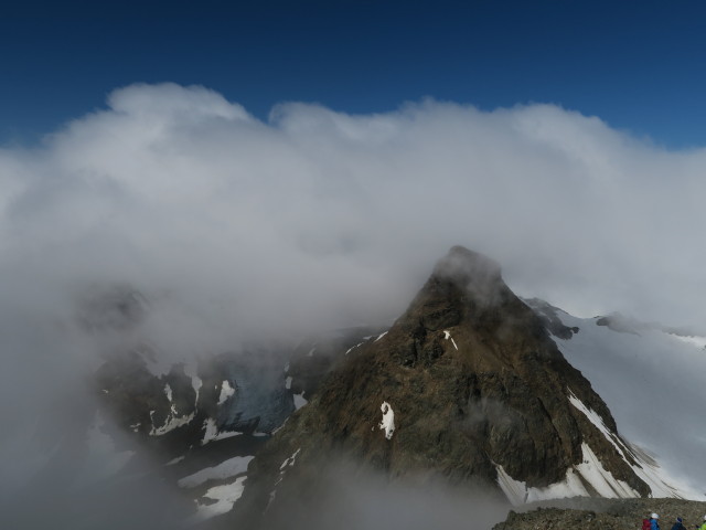 Kleiner Piz Buin vom Piz Buin aus (14. Juli)