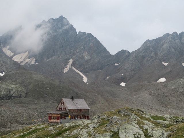 Adolf-Noßberger-Hütte, 2.488 m (8. Aug.)