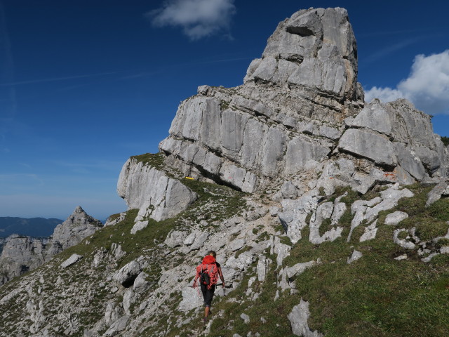 Maria am Nurracher Höhenweg zwischen Seehorn und Adolarischarte (12. Sep.)