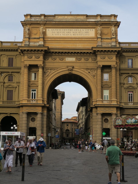 Piazza della Repubblica (19. Sep.)