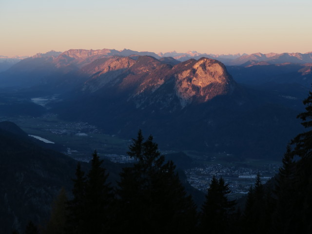 von der Hinterkaiserfeldenalm Richtung Westen (1. Nov.)