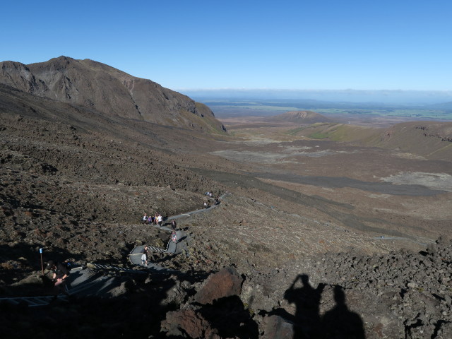 Tongariro Alpine Crossing: zwischen Soda Springs und South Crater (23. Nov.)