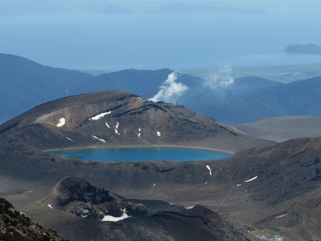 Tongariro Alpine Crossing: Blue Lake (23. Nov.)