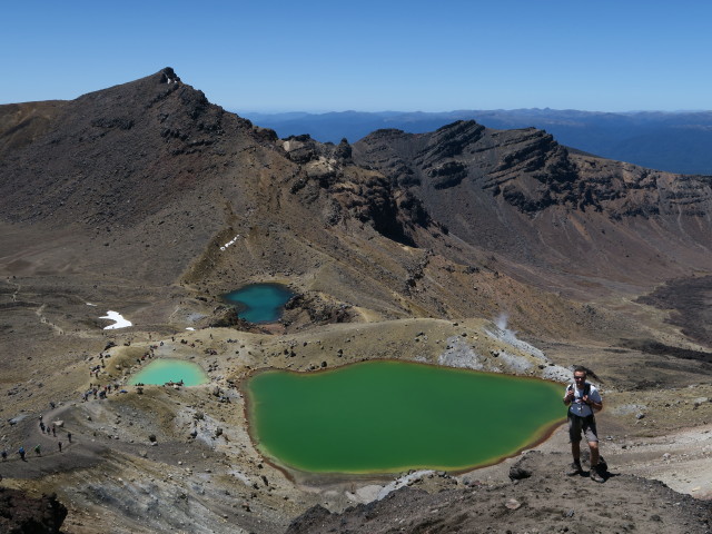 Tongariro Alpine Crossing: Ich bei den Emerald Lakes (23. Nov.)