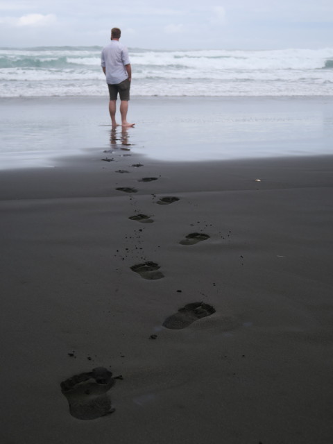Markus am Piha Beach (26. Nov.)