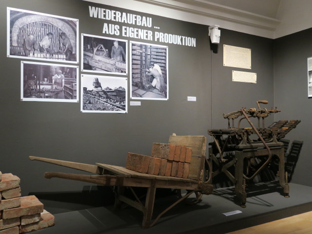 Sonderausstellung 'St. P&ouml;lten 1945' im Stadtmuseum