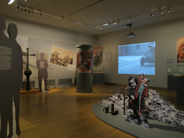 Sonderausstellung 'Kriegsschauplatz Nieder&ouml;sterreich' im Landesmuseum