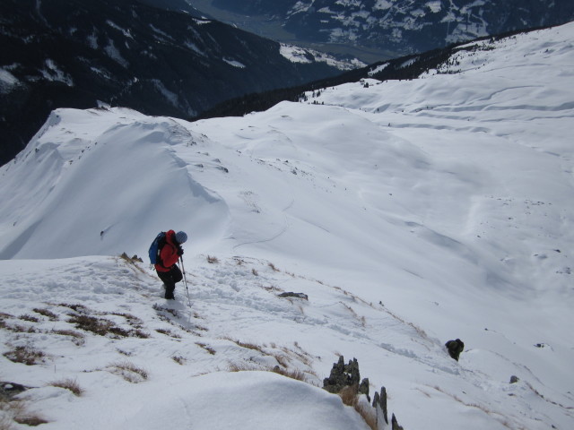 Martina zwischen Tapenkopf und Standkopf