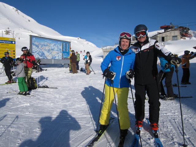 Elke und Thomas bei der Bergstation der Schlossalmbahn II, 2.050 m (20. Feb.)