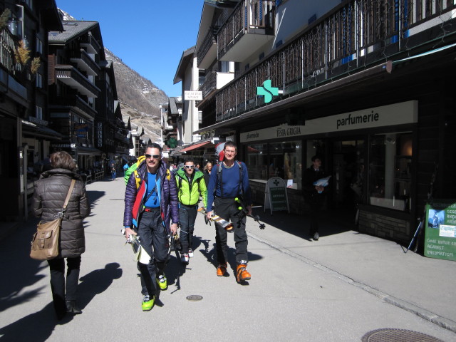 Wolfgang, Rudolf und Herbert in Zermatt, 1.616 m (19. M&auml;rz)