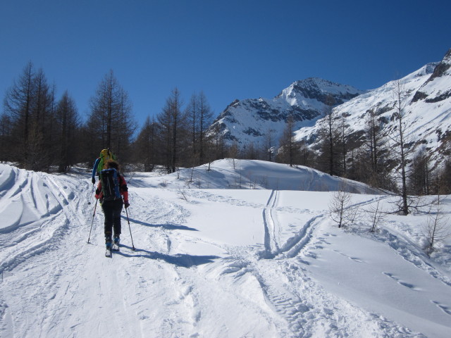 Wolfgang und Anabel zwischen Obere Stafelalp und Zmuttgletscher (19. M&auml;rz)