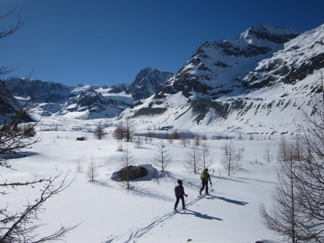 Anabel und Wolfgang zwischen Obere Stafelalp und Zmuttgletscher (19. M&auml;rz)