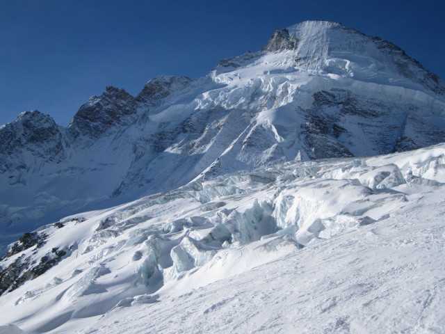 Dent d'H&eacute;rens vom Tiefmattengletscher aus (20. M&auml;rz)