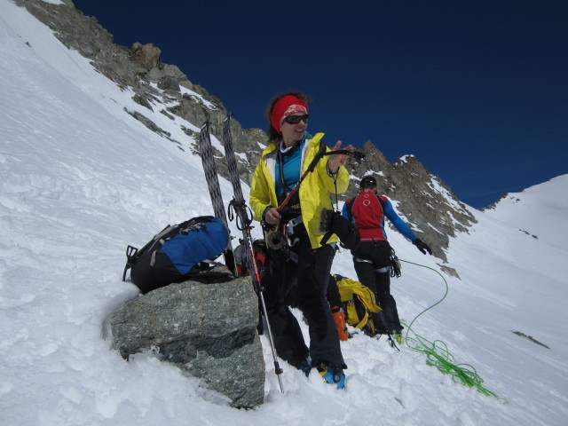 Anabel und Wolfgang zwischen Col Nord des Portons und Glacier du Brenay (22. M&auml;rz)