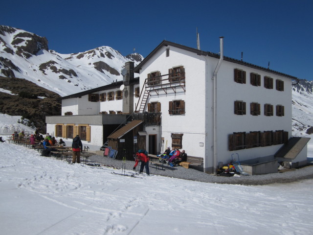 Heidelberger H&uuml;tte, 2.264 m (11. Apr.)