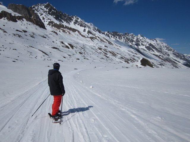 Markus zwischen Heidelberger H&uuml;tte und Fimbaalp (11. Apr.)