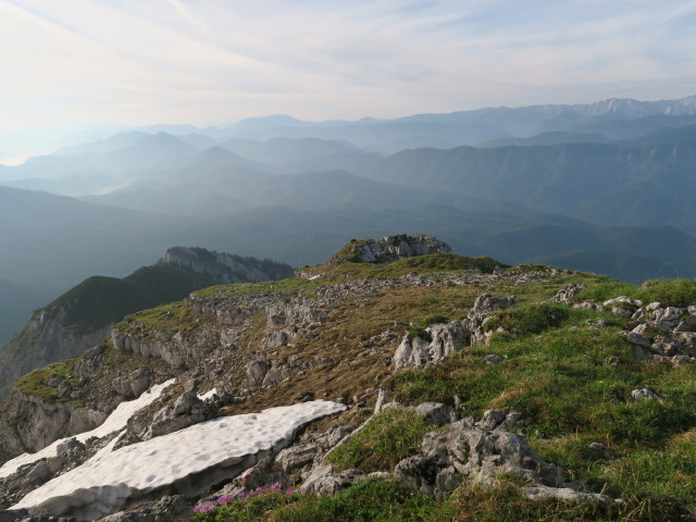 Alpinweg zwischen D&uuml;rrenstein und Sperrriedel (11. Juni)