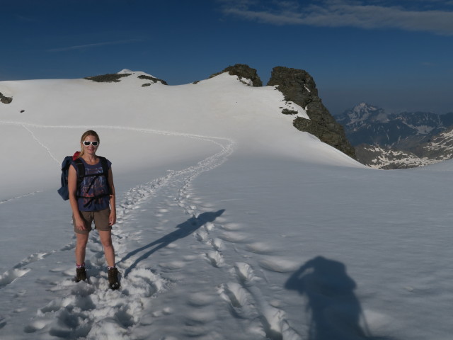 Evelyn zwischen Wangenitzseeh&uuml;tte und Petzeck (2. Juli)