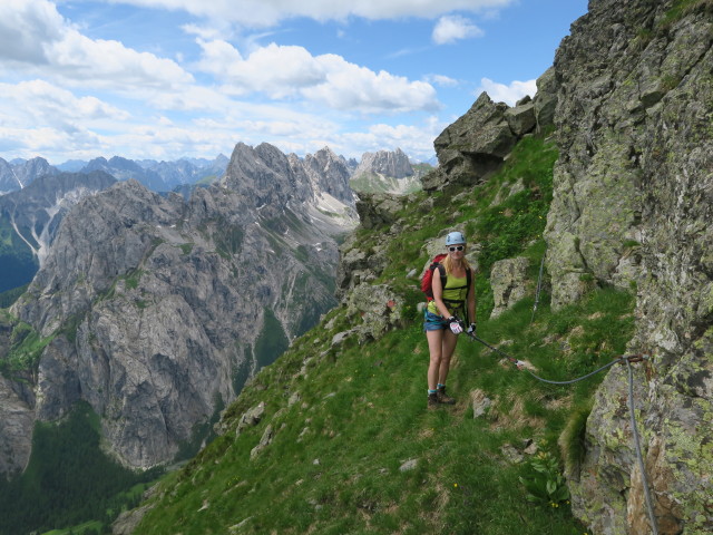 Evelyn am Steinwand-Klettersteig
