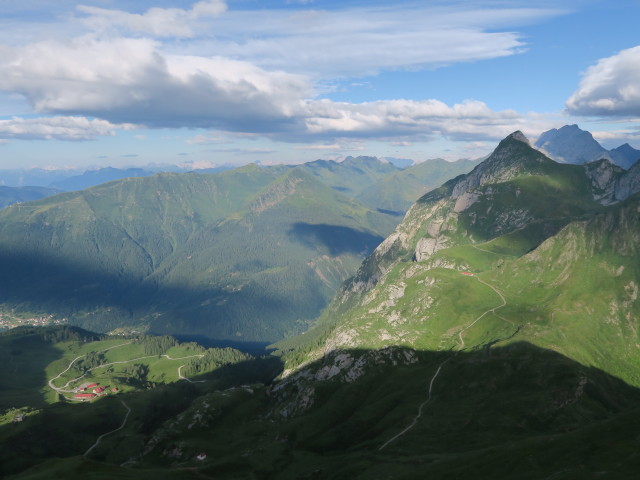 vom Weg 448 Richtung S&uuml;dwesten (17. Juli)