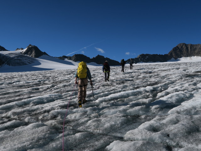 J&ouml;rg, Thorsten, Dirk und Klaus am Alpeiner Ferner (30. Juli)