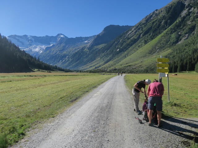 Christoph und Gudrun auf der Au&szlig;erunlassalm, 1.666 m (26. Aug.)