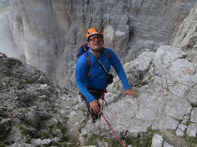 Kleine Zinne-Normalweg: Axel in der 10. Seill&auml;nge	