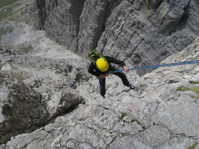 Kleine Zinne-Normalweg: Axel am Stand nach der 11. Seill&auml;nge