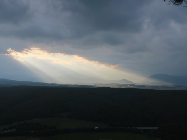 von der Ruine T&uuml;rkensturz Richtung Westen