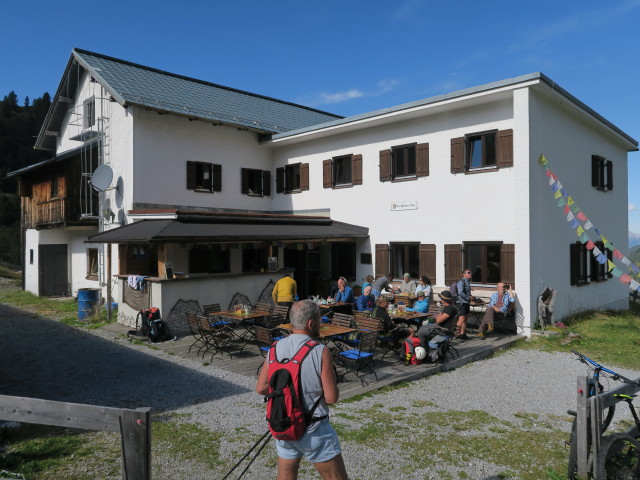 Adolf-Pichler-H&uuml;tte, 1.977 m (24. Sept.)