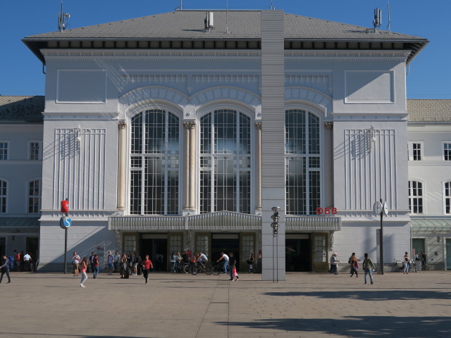 Hauptbahnhof, 428 m