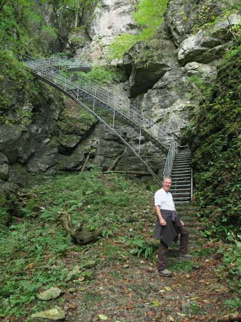 Erich am &Ouml;tscherrundweg zwischen Schindlh&uuml;tte und &Ouml;tscher-Tropfsteinh&ouml;hle