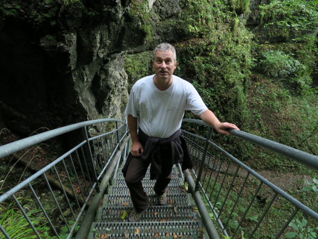 Erich am &Ouml;tscherrundweg zwischen Schindlh&uuml;tte und &Ouml;tscher-Tropfsteinh&ouml;hle