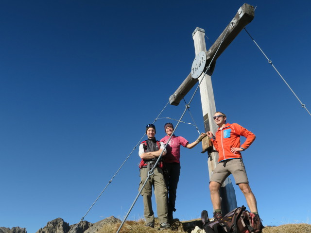 Christoph, Gudrun und ich auf der Peilspitze, 2.392 m (29. Okt.)